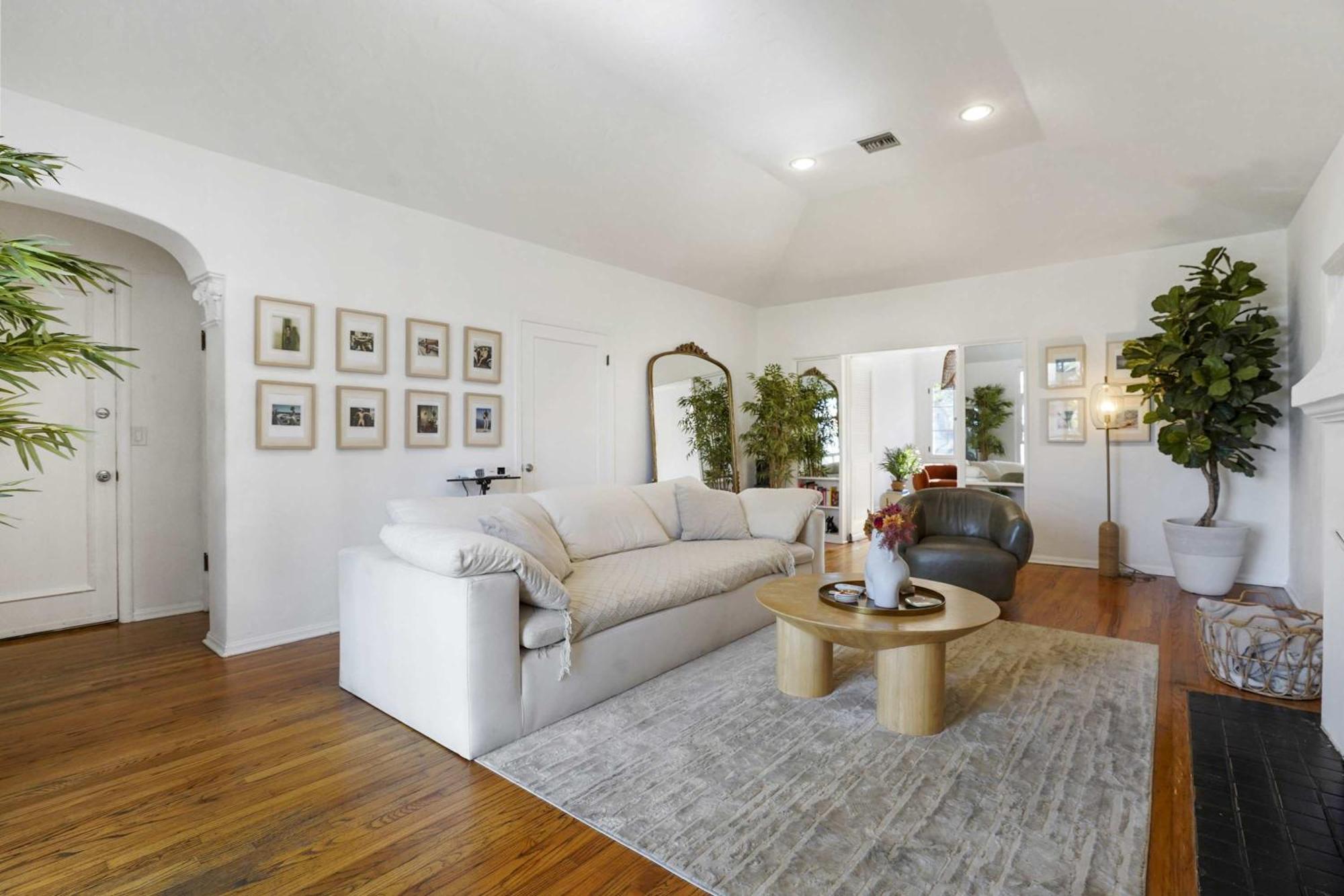 Stunning 1-bd Walk Laugh Factory Pendry Casa de férias Los Angeles